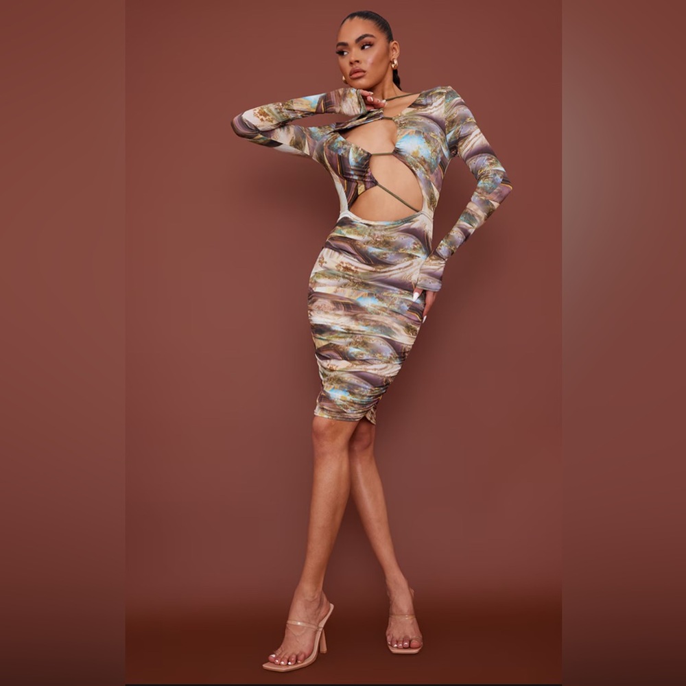 PrettyLittleThing Marble-Print Cutout Dress in Multi-Tone